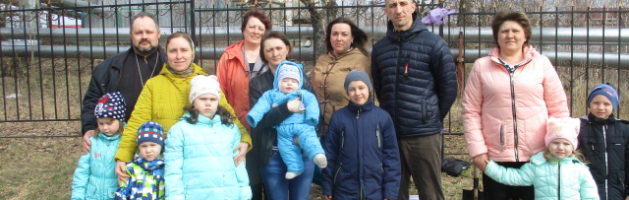 В ГОРОДЕ ГОРОДИЩЕ ПЕНЗЕНСКОЙ ОБЛАСТИ СОСТОЯЛАСЬ АКЦИЯ «РОДИЛ РЕБЕНКА – ПОСАДИ ДЕРЕВО»